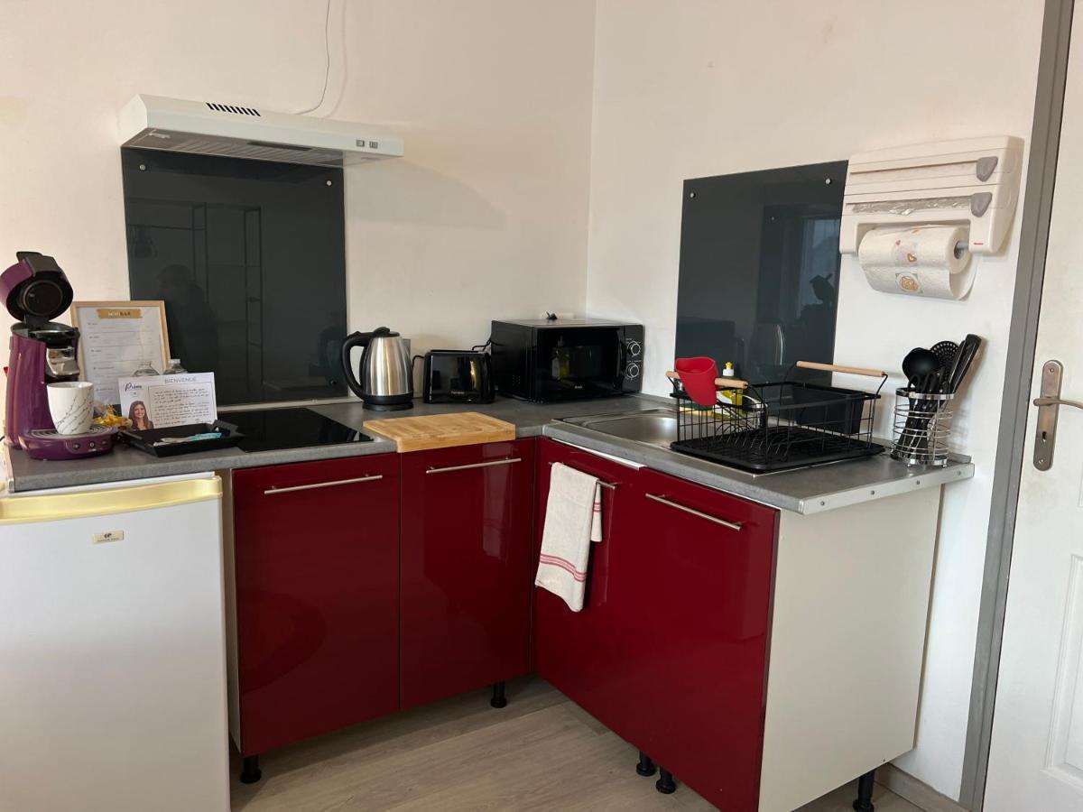 L'Auberge De La Gare, Appartements Tout Confort, Proches Gare Yzeure Exterior photo