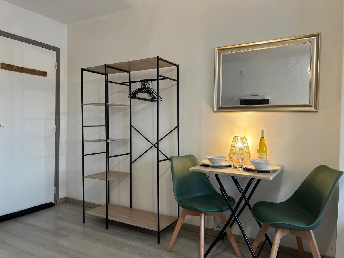 L'Auberge De La Gare, Appartements Tout Confort, Proches Gare Yzeure Exterior photo