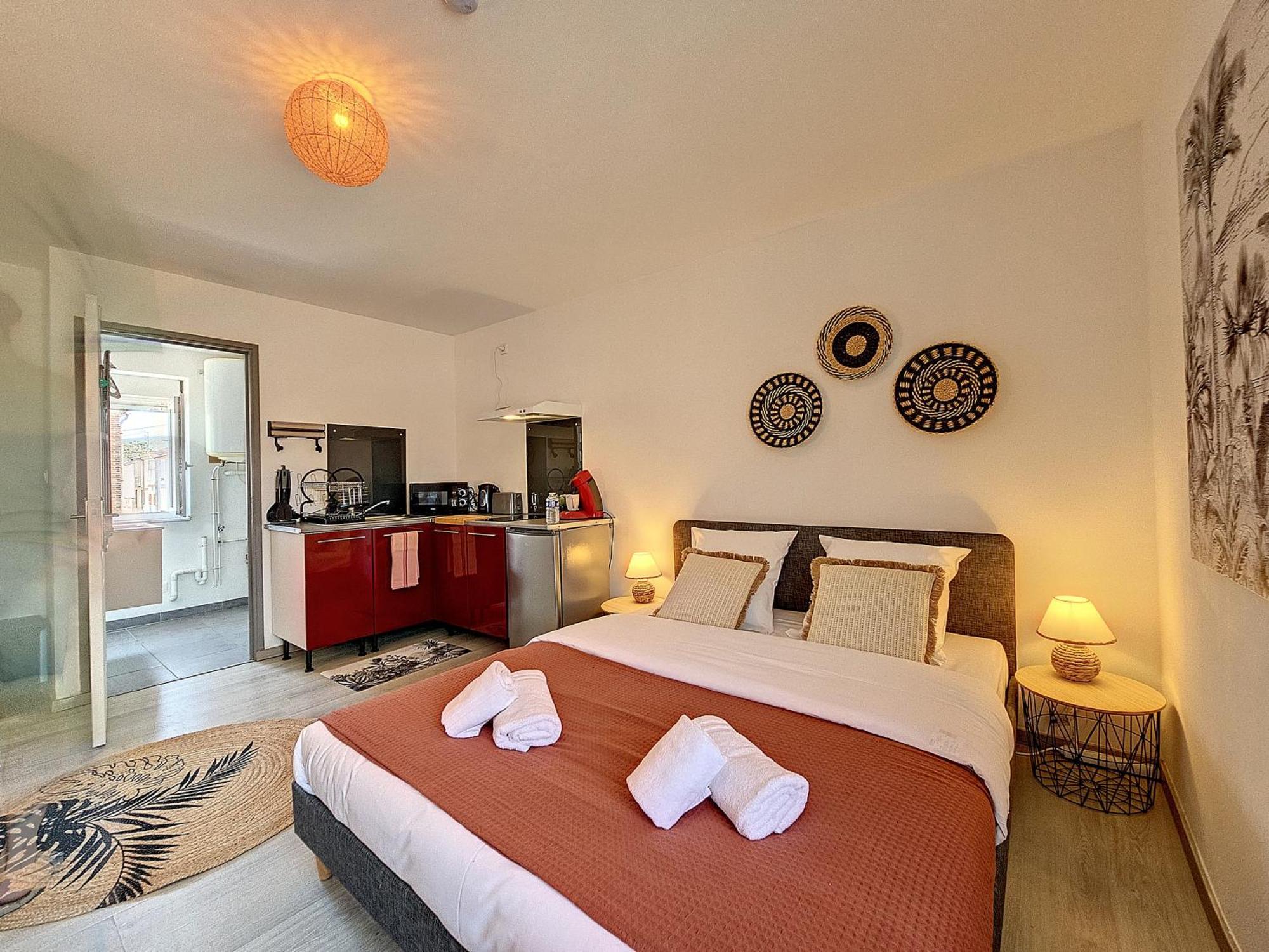 L'Auberge De La Gare, Appartements Tout Confort, Proches Gare Yzeure Exterior photo